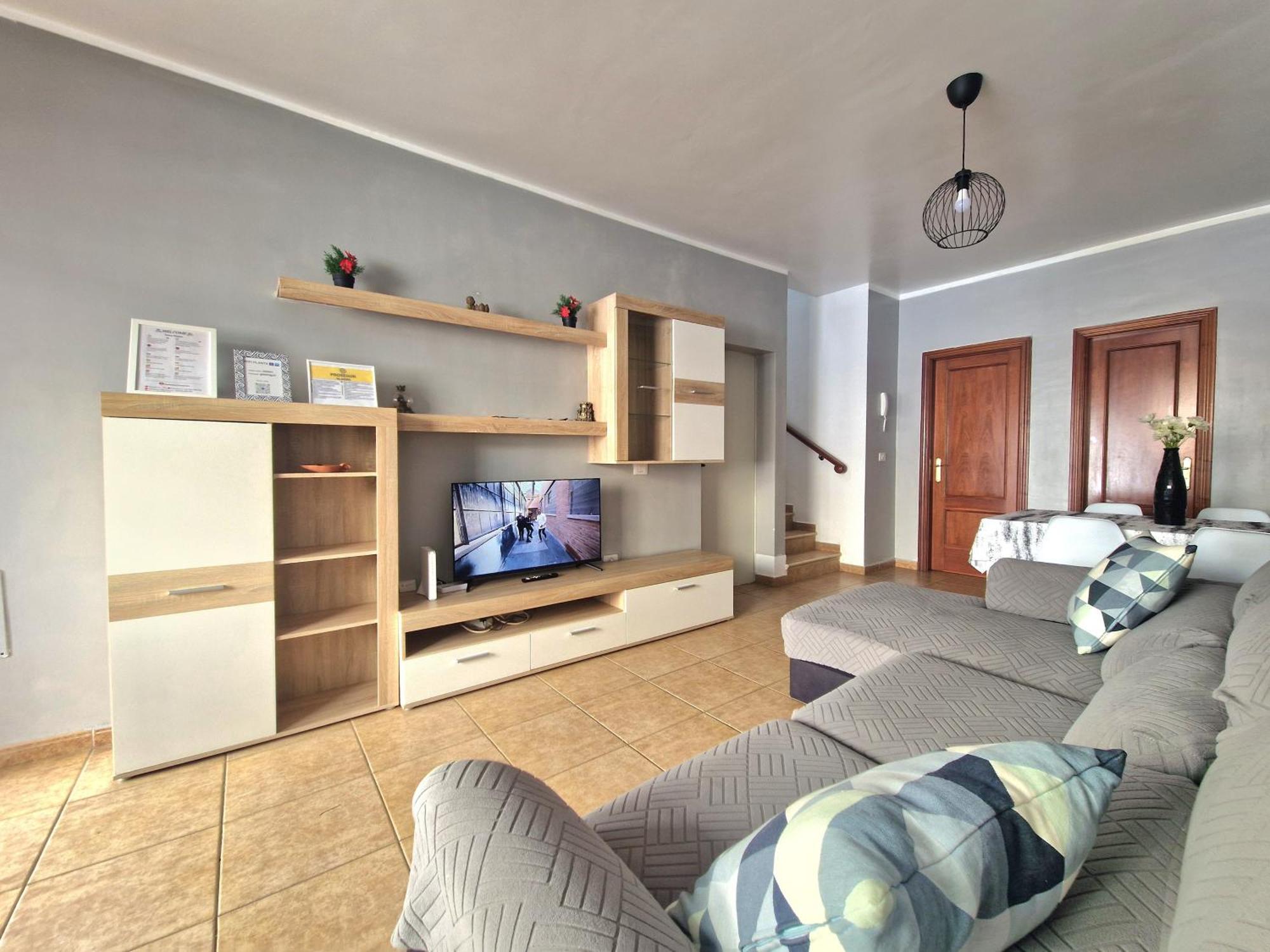 Spacious Independent Chalet Next The Airport - Sea San Isidro  Εξωτερικό φωτογραφία