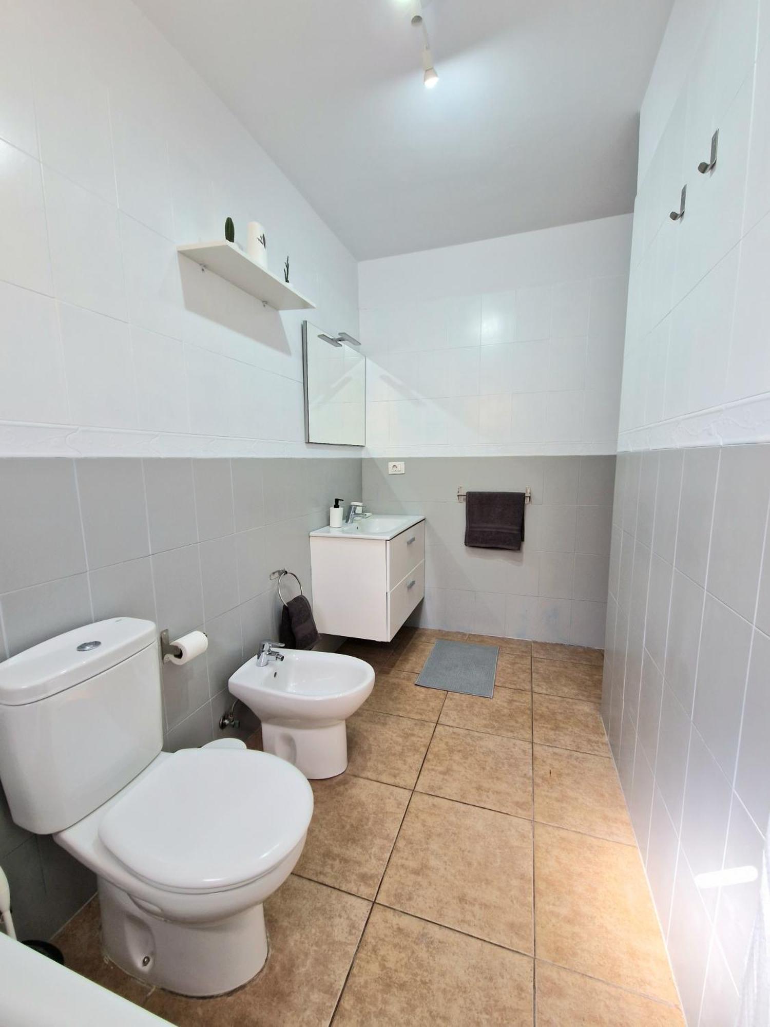 Spacious Independent Chalet Next The Airport - Sea San Isidro  Εξωτερικό φωτογραφία